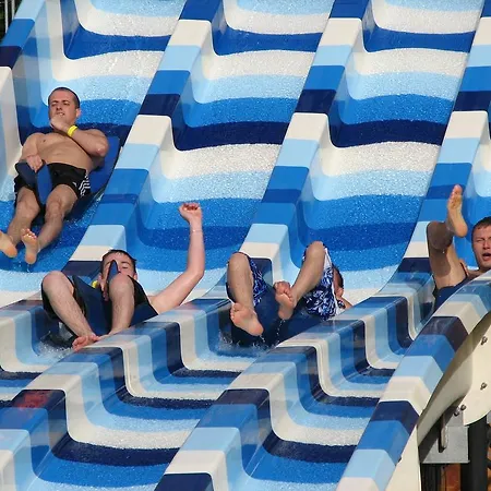 Pensiune Davodi Es Szabadidopark