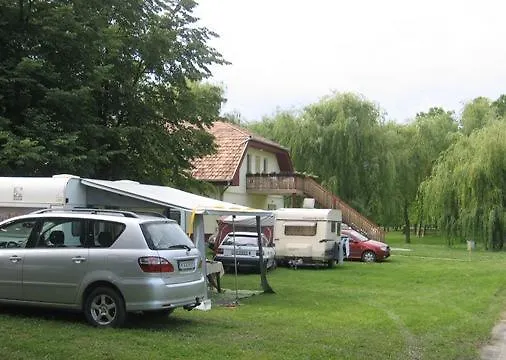 Davodi Es Szabadidopark 3*
